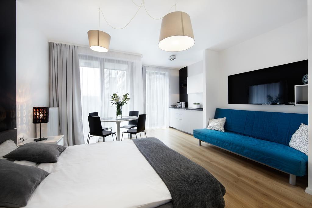 Kalia Apartments Варшава Экстерьер фото